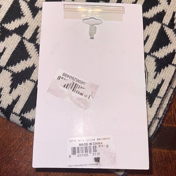 Unwritten Happiness Bangle Bracelet. - Picture 13 of 13